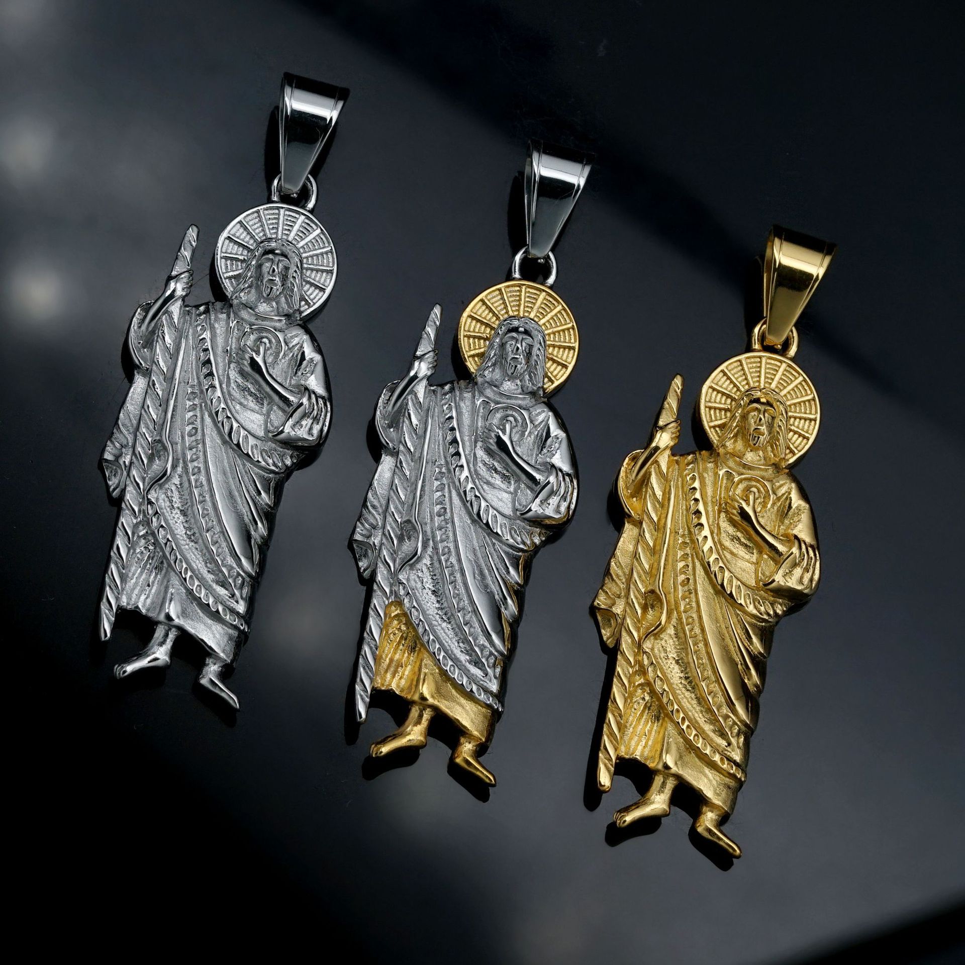 San Judas Tadeo-دلايات قلادة م - مراجعة Jewelry Making Singapore وسعره